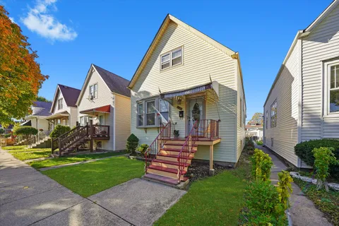 $249,000 | 5146 South Mozart Street, Chicago, IL 60632