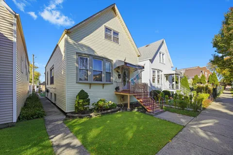 $249,000 | 5146 South Mozart Street, Chicago, IL 60632