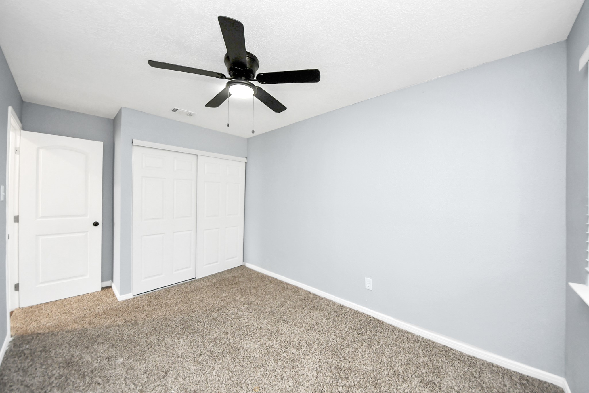 1806 Lacewing Lane Houston, TX 77067 - Photo 25 of 49 a view of empty room