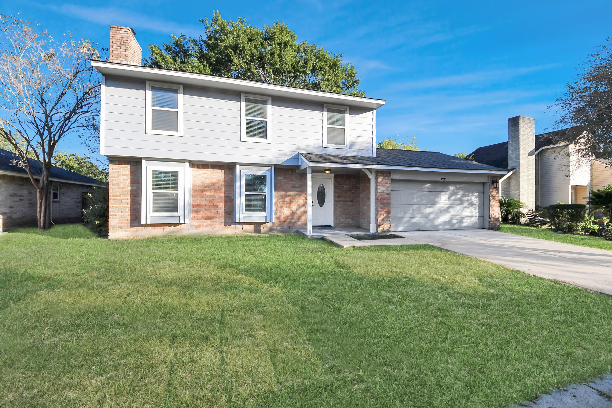 1806 Lacewing Lane Houston, TX 77067 - Photo 41 of 49 a view of a house with back yard