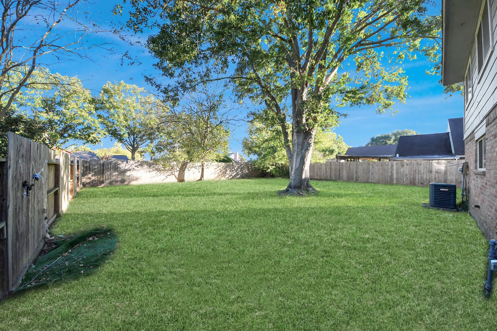 1806 Lacewing Lane Houston, TX 77067 - Photo 43 of 49 a view of yard with green space