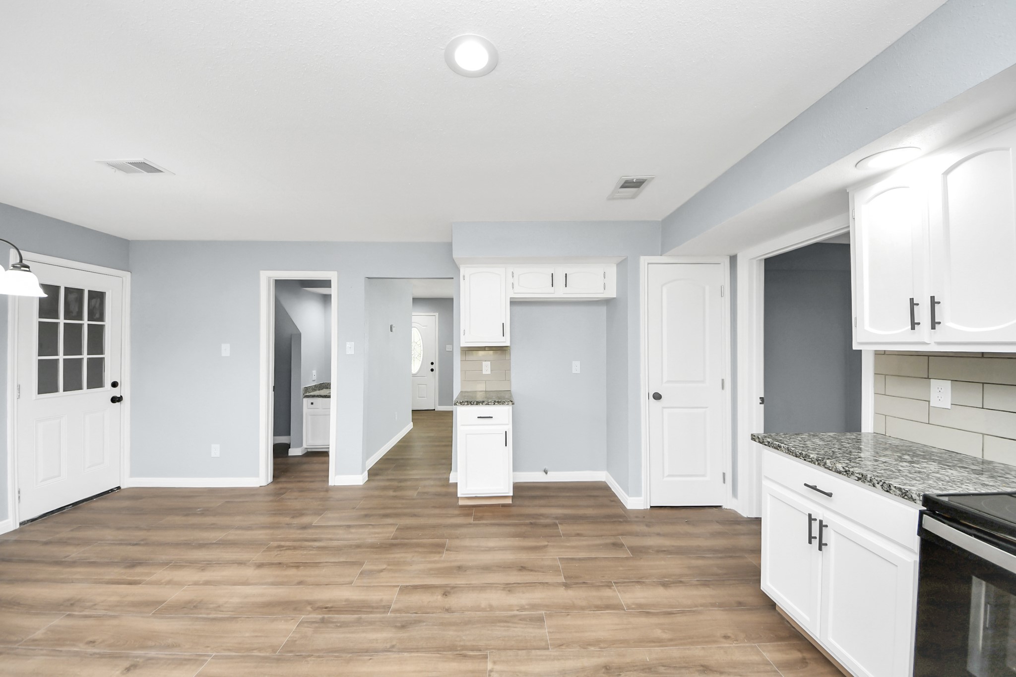 1806 Lacewing Lane Houston, TX 77067 - Photo 7 of 49