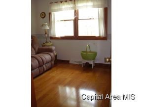 65 Axline Road Chatham, IL 62629 - Photo 14 of 17 Gallery Image 14