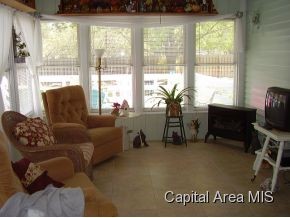65 Axline Road Chatham, IL 62629 - Photo 15 of 17 Gallery Image 15