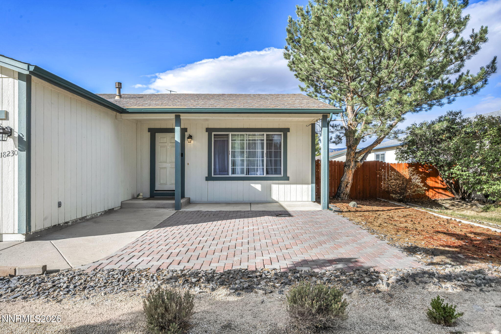 18230 Silverleaf Court Reno, NV 89508 - Photo 5 of 38 s5 - Copy