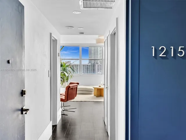 $3,000 | 20 Island Avenue, Unit 1215, Miami Beach, FL 33139