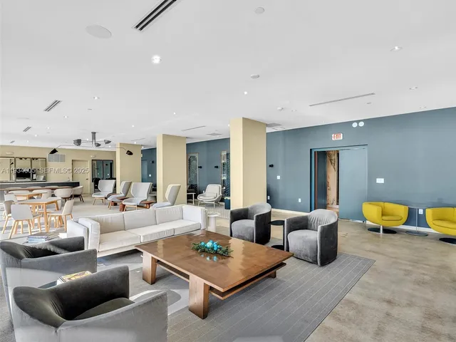 $3,000 | 20 Island Avenue, Unit 1215, Miami Beach, FL 33139