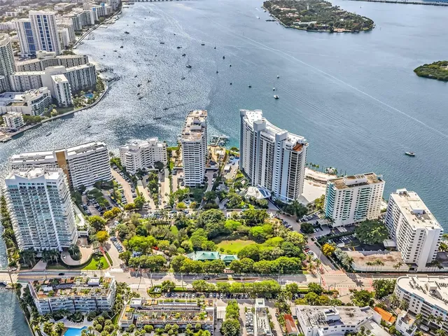 $3,000 | 20 Island Avenue, Unit 1215, Miami Beach, FL 33139