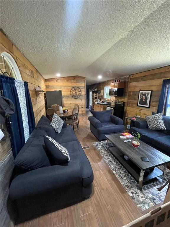 192 Swamp Guinea Road Colbert, GA 30628 - Photo 3 of 28