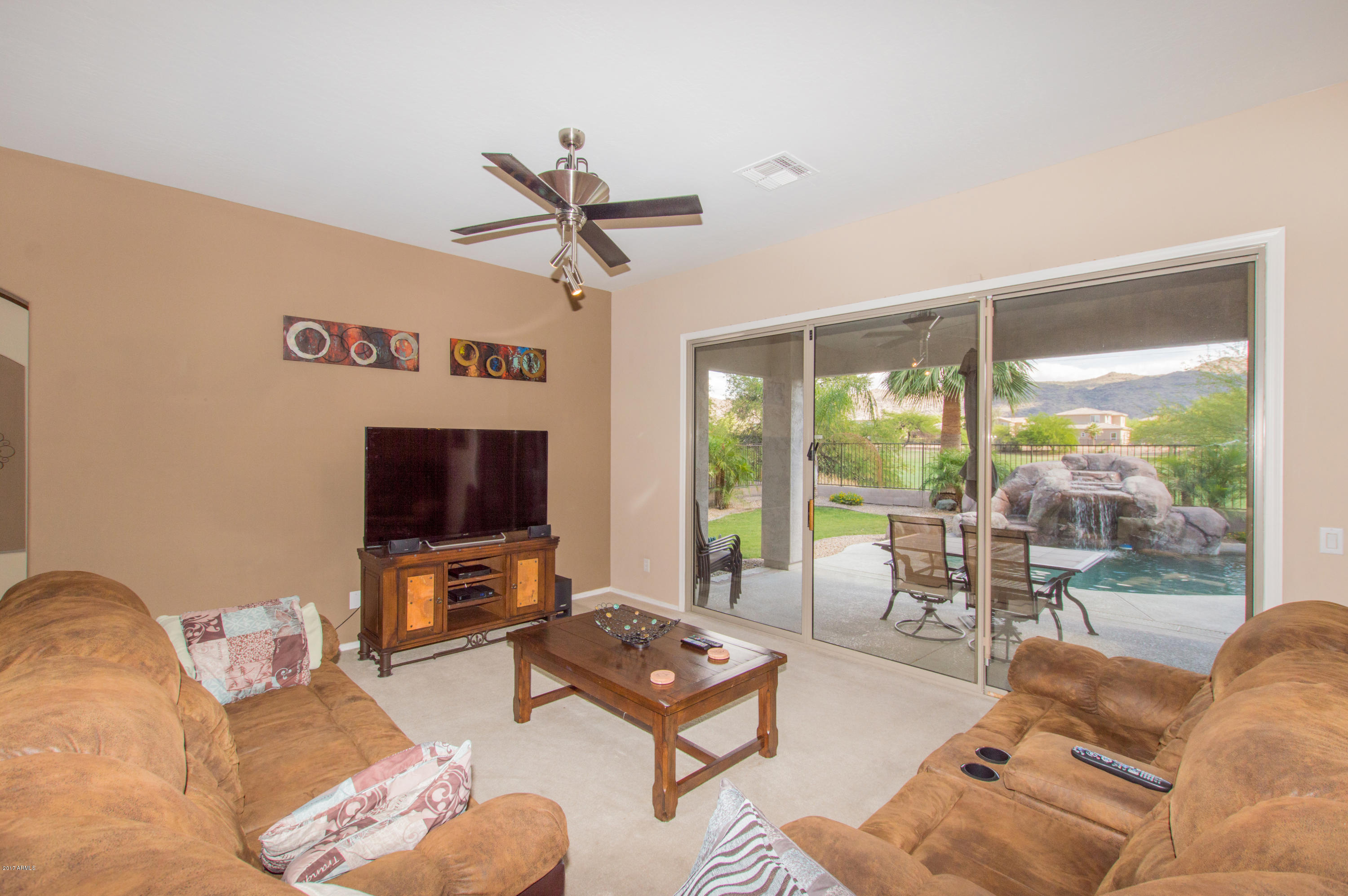 2625 East Fremont Road Phoenix, AZ 85042 - Photo 10 of 38