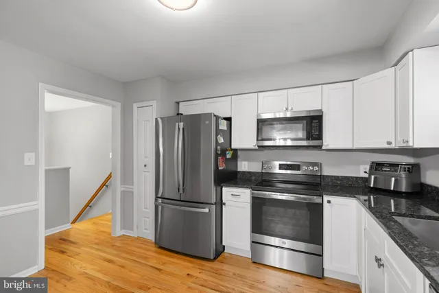 $450,000 | 1703 Sherwood Drive, Fredericksburg, VA 22405