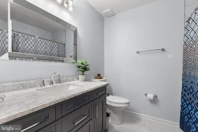 $450,000 | 1703 Sherwood Drive, Fredericksburg, VA 22405