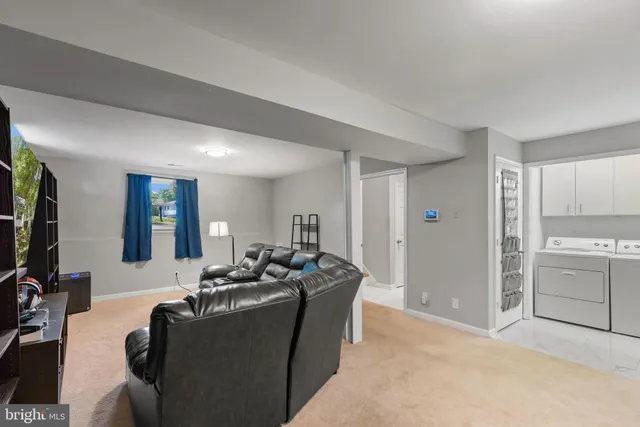 $450,000 | 1703 Sherwood Drive, Fredericksburg, VA 22405