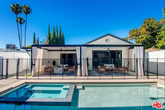 $13,000 | 18328 Bessemer Street, Tarzana, CA 91335