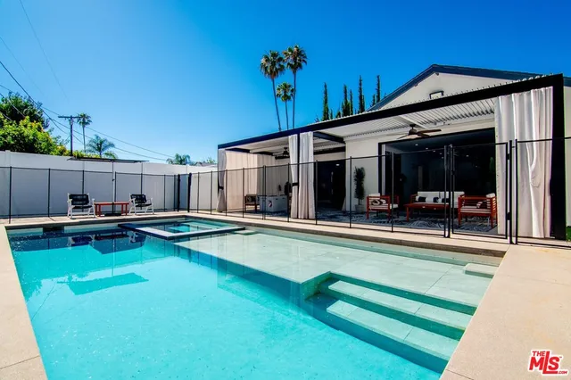 $13,000 | 18328 Bessemer Street, Tarzana, CA 91335