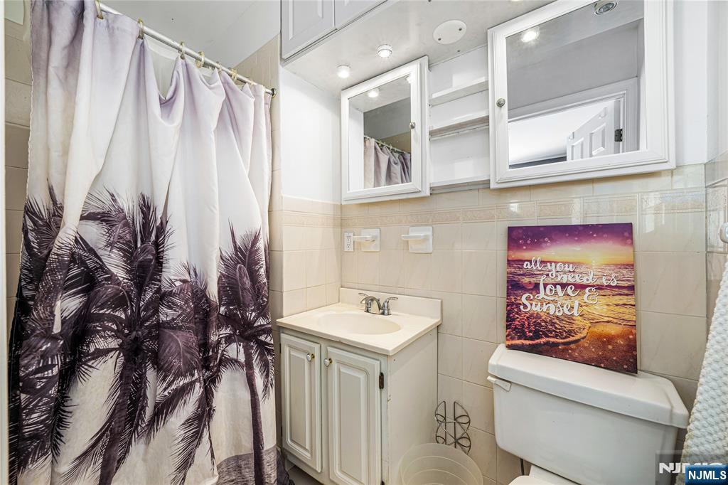 84 Union Street Newark, NJ 07105 - Photo 32 of 36