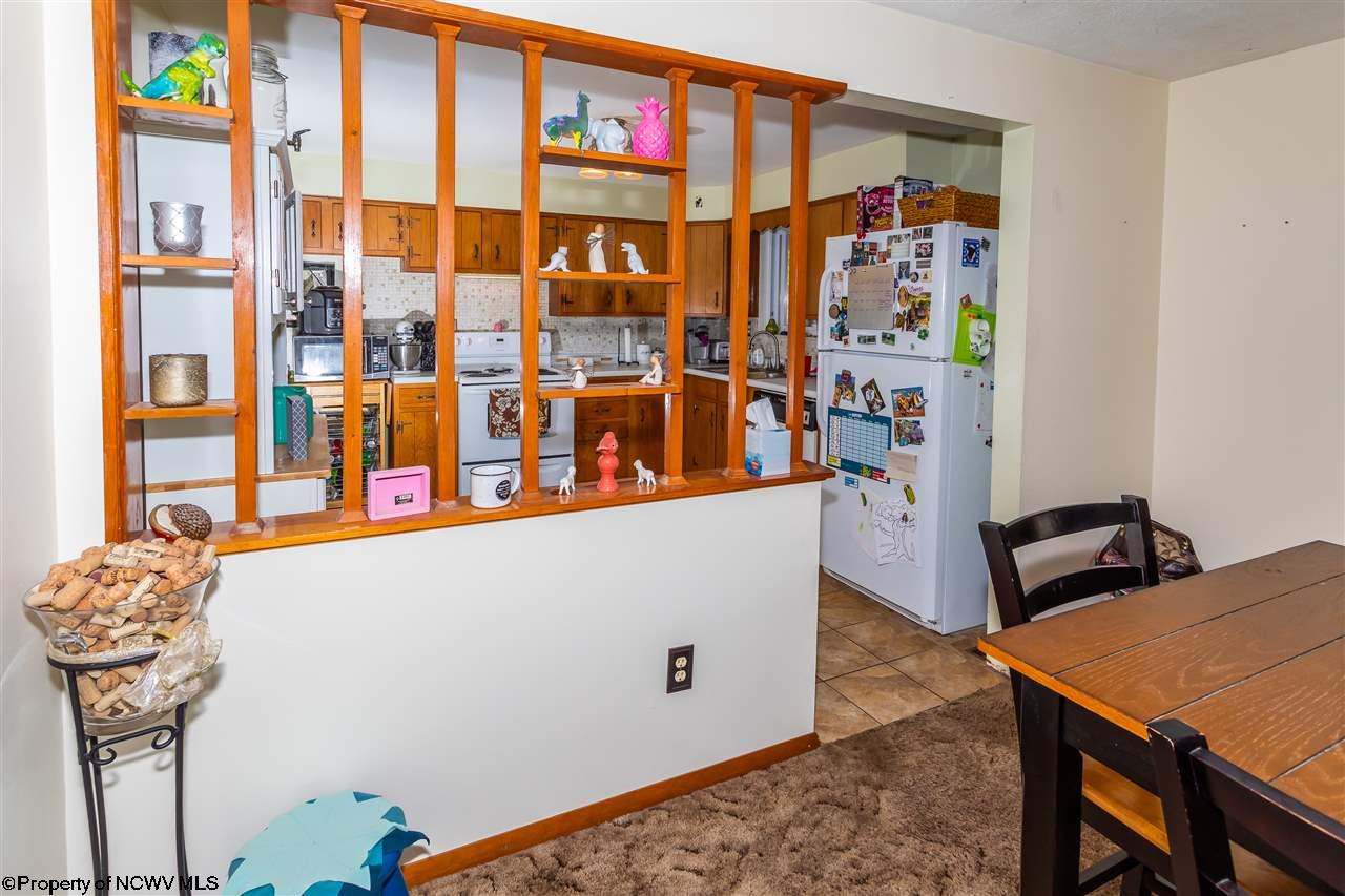 1932 Fairchance Road Morgantown, WV 26508 - Photo 6 of 30 Gallery Image 6