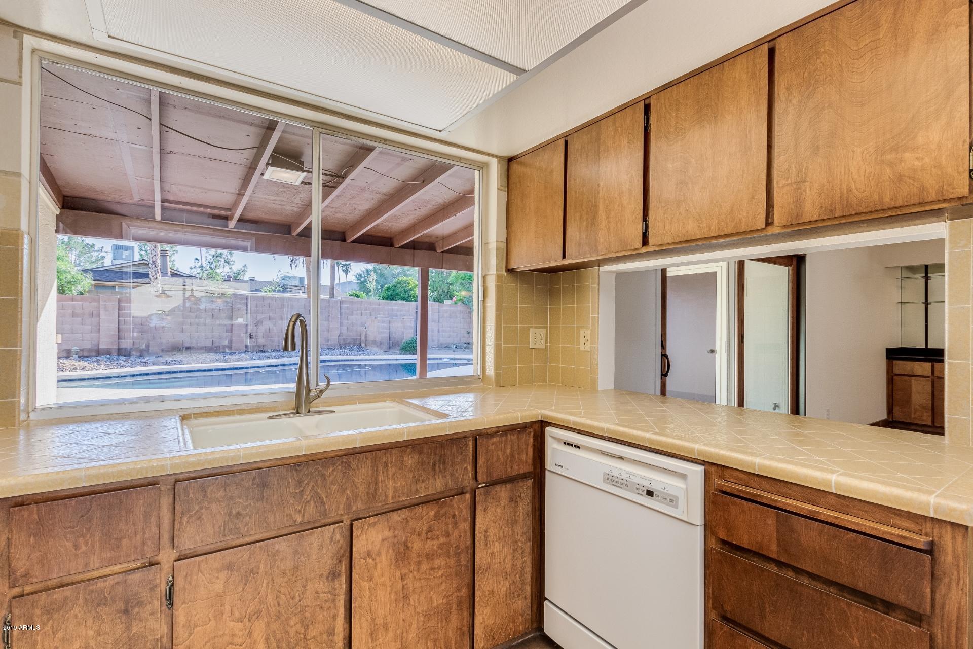 2431 East Cochise Road Phoenix, AZ 85028 - Photo 22 of 39 Cochise (15)