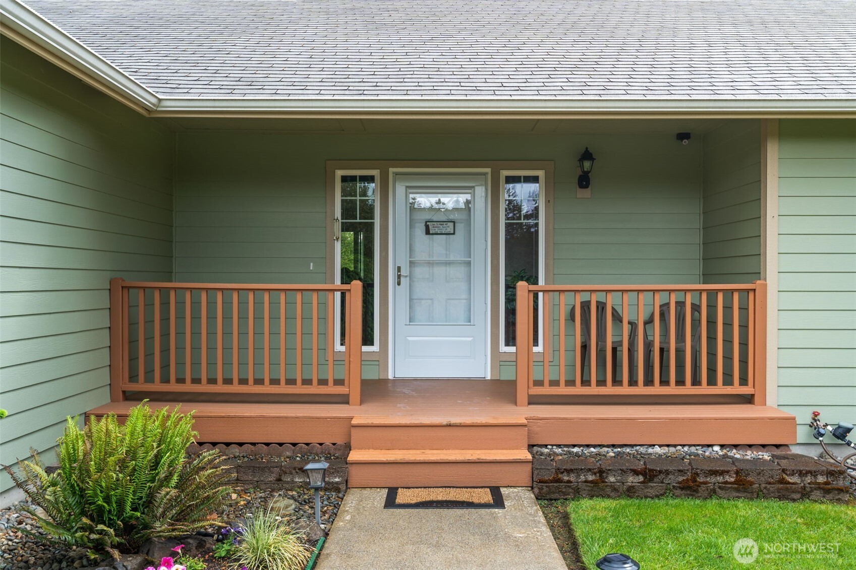 17927 Daryl Lane Southwest Rochester, WA 98579 - Photo 5 of 32