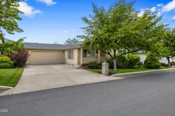 $410,000 | 2583 Northeast Wintergreen Drive, Bend, OR 97701