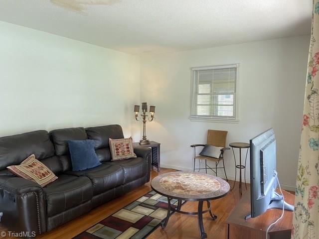 2607 Urban Loop Road Reidsville, NC 27320 - Photo 4 of 10 Gallery Image 4