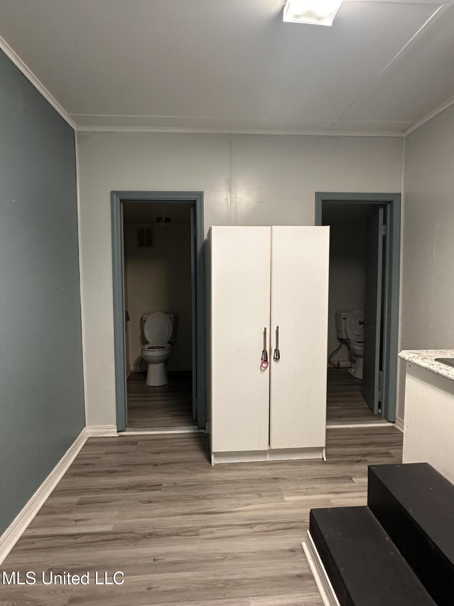 7041-7047 Kiln Delisle Road Pass Christian, MS 39571 - Photo 24 of 28 Bathrooms