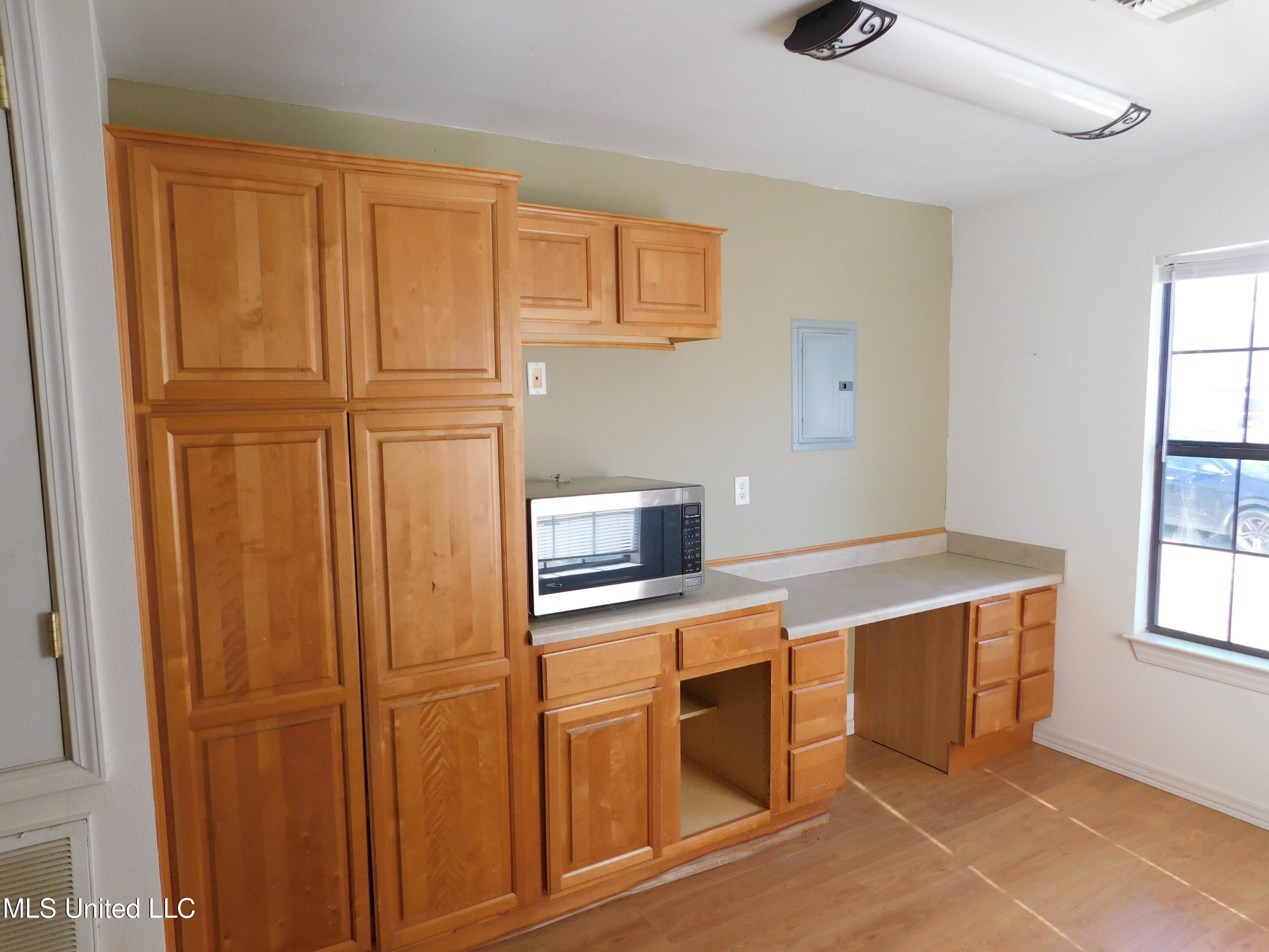 7041-7047 Kiln Delisle Road Pass Christian, MS 39571 - Photo 4 of 28 Home Office Area
