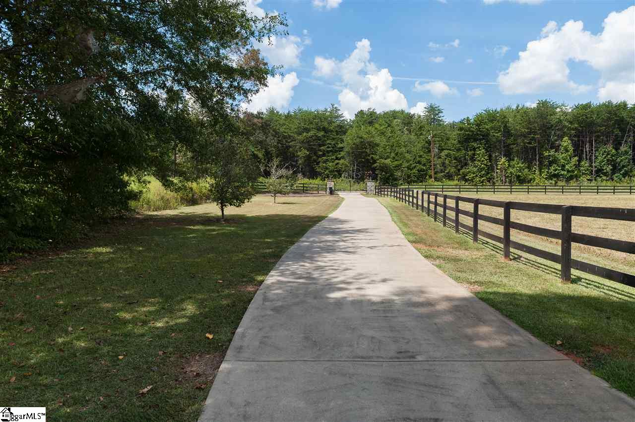 2060 Melvin Hill Road Campobello, SC 29322 - Photo 26 of 35