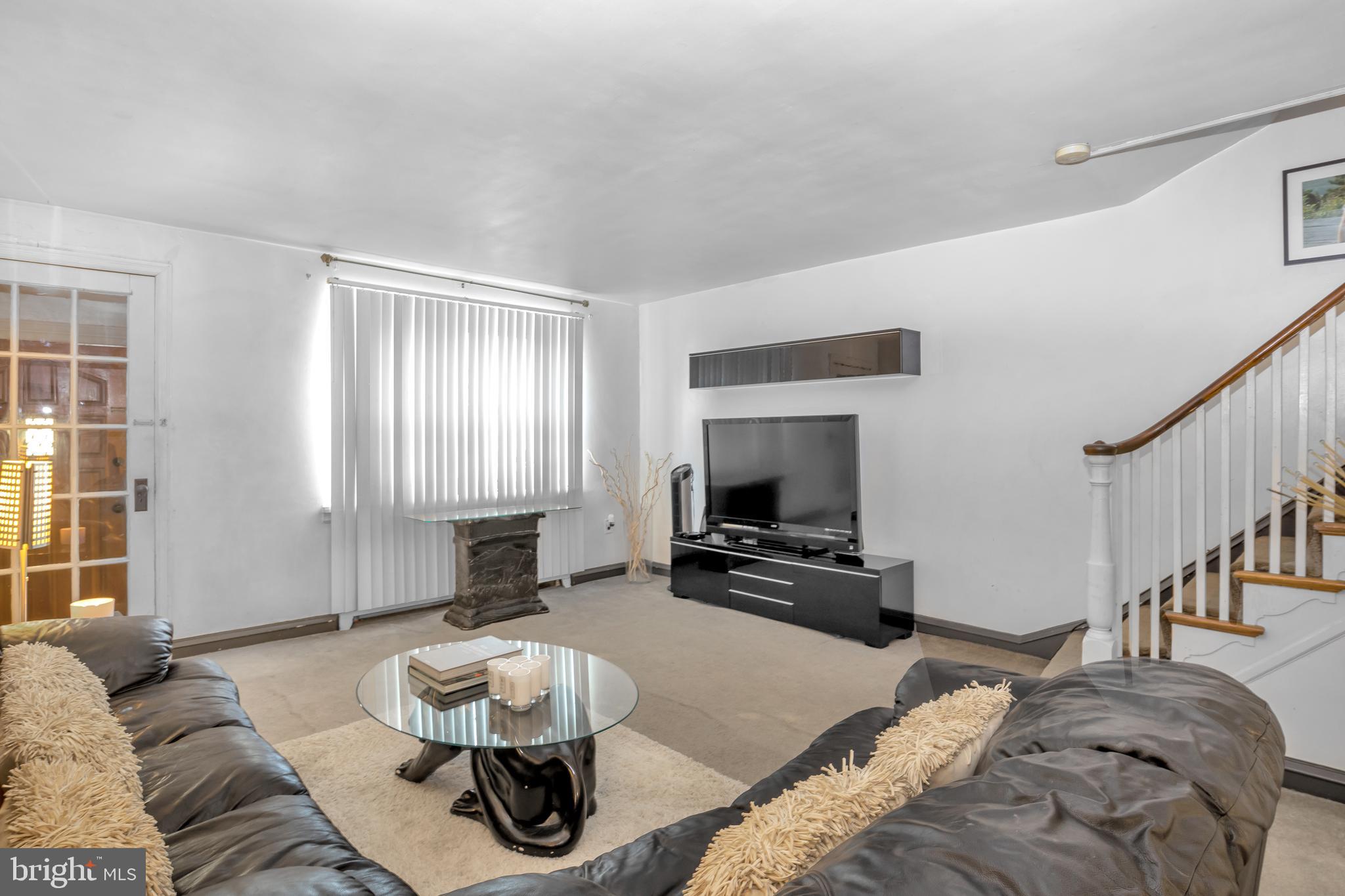 6737 Rutland Street Philadelphia, PA 19149 - Photo 4 of 21 Gallery Image 4