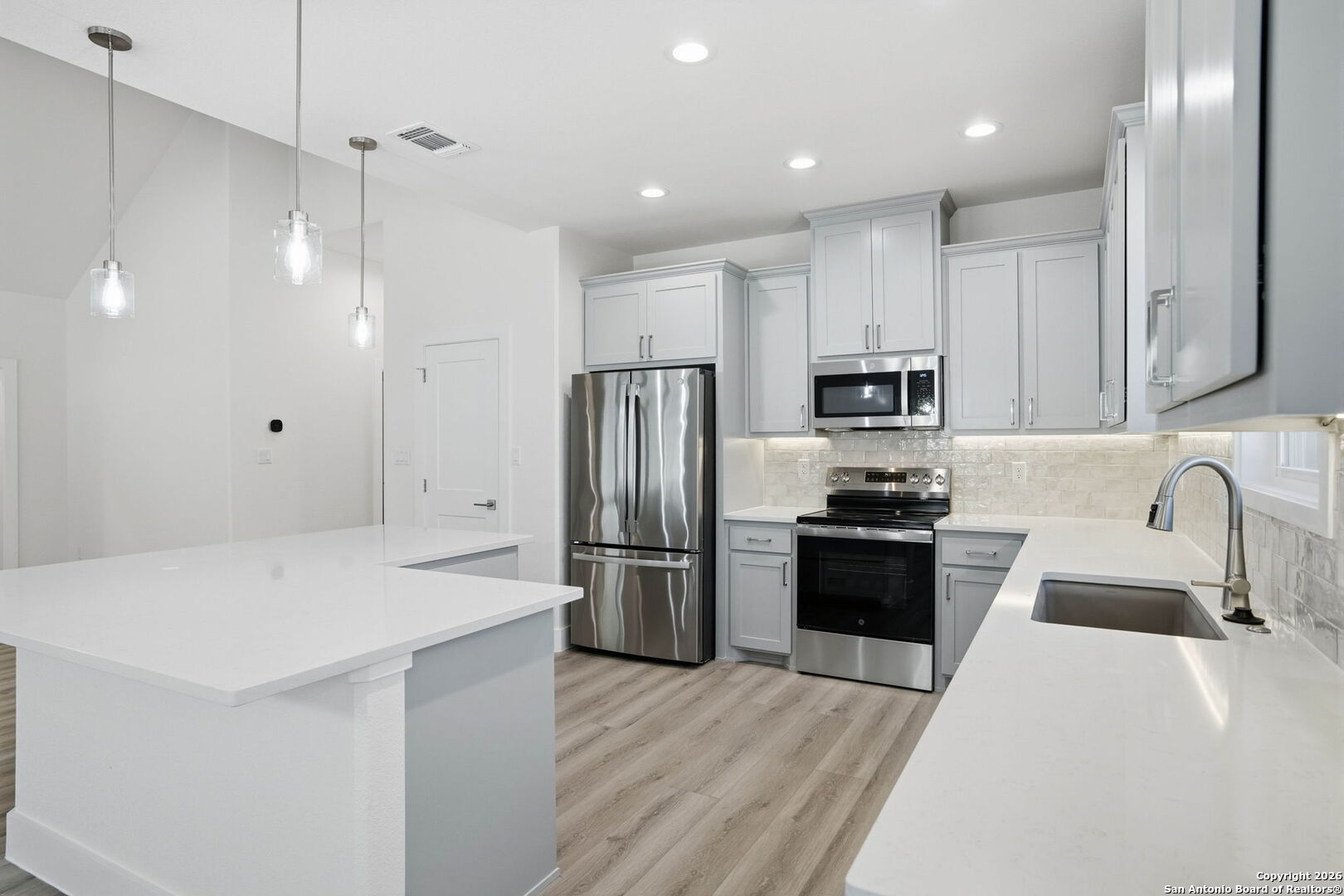 1169 Johnson Road Canyon Lake, TX 78133 - Photo 10 of 40