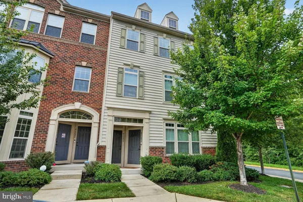 $424,900 | 42284 Tackroom Terrace, Aldie, VA 20105