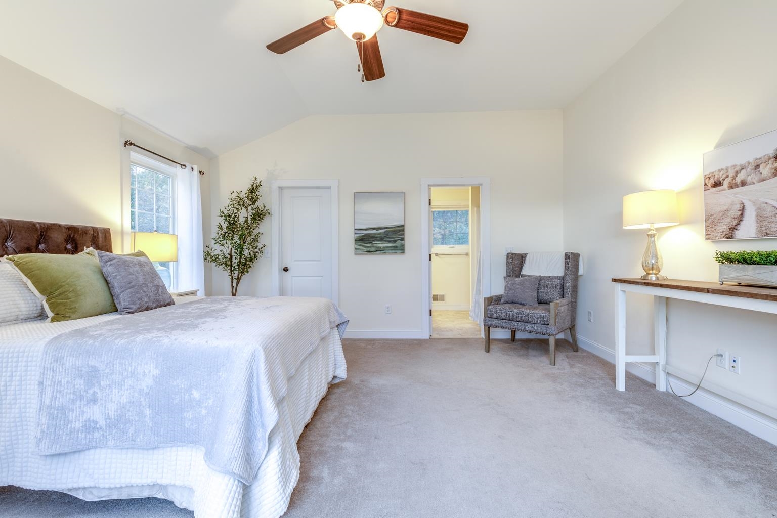 27 Grouse Run Pelham, NH 03076 - Photo 11 of 46 Gallery Image 11