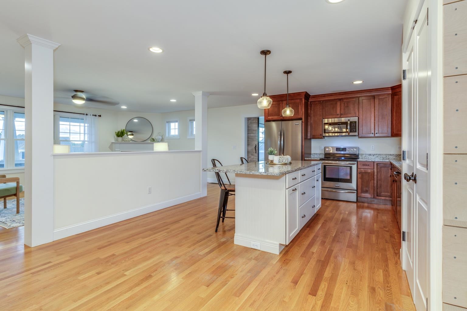 27 Grouse Run Pelham, NH 03076 - Photo 3 of 46 Gallery Image 3