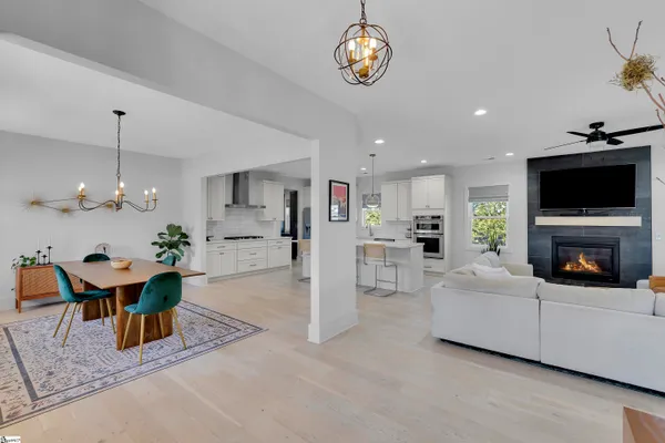 $715,000 | 1 Azalea Spring Court, Greenville, SC 29615