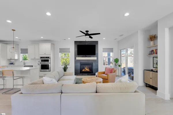 $715,000 | 1 Azalea Spring Court, Greenville, SC 29615