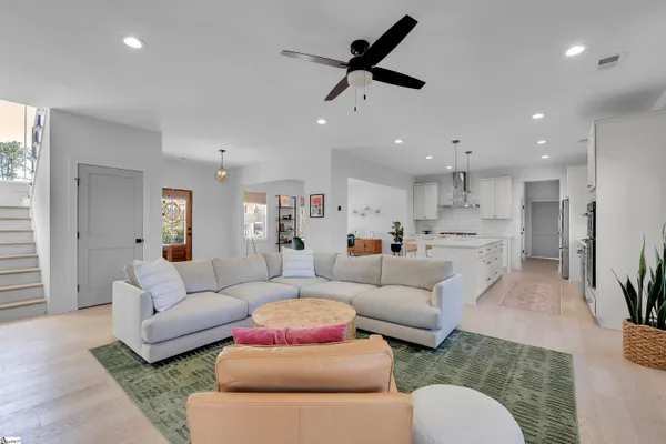 $715,000 | 1 Azalea Spring Court, Greenville, SC 29615