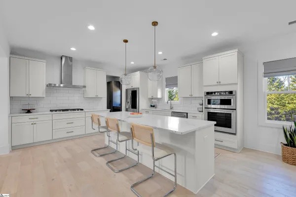 $715,000 | 1 Azalea Spring Court, Greenville, SC 29615