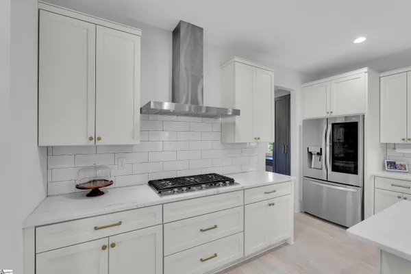 $715,000 | 1 Azalea Spring Court, Greenville, SC 29615