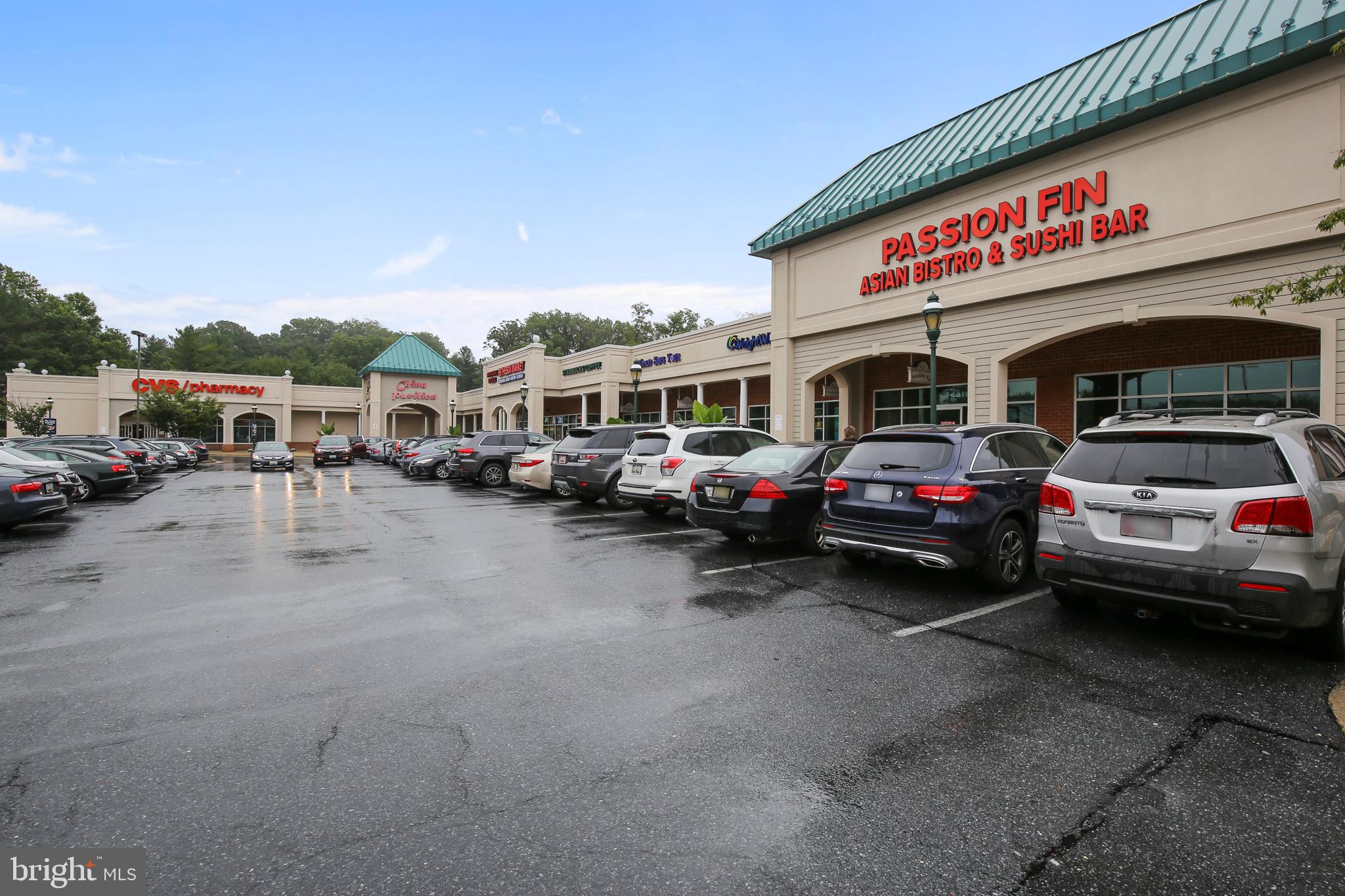 6020 Overlea Road Bethesda, MD 20816 - Photo 31 of 32 The Shops at Sumner