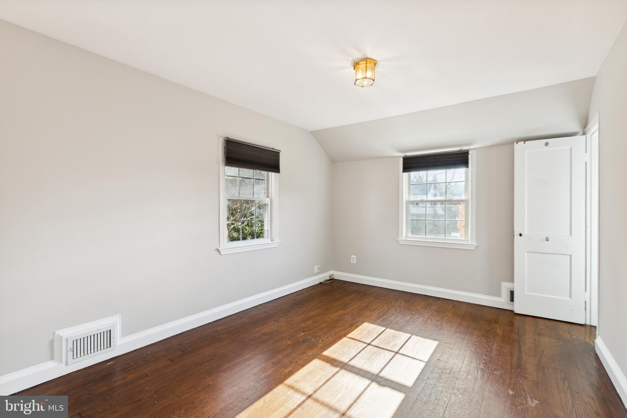 9317 Glenville Road Silver Spring, MD 20901 - Photo 47 of 63 Gallery Image 47