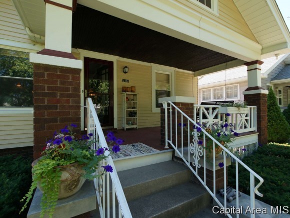 2324 South 4th Street Springfield, IL 62703 - Photo 2 of 24