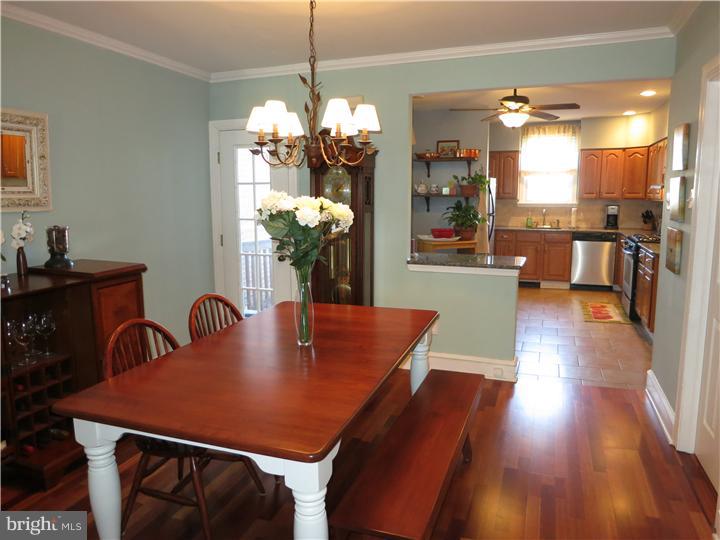 634 Roxborough Avenue Philadelphia, PA 19128 - Photo 6 of 18 Dining Room