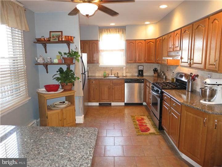 634 Roxborough Avenue Philadelphia, PA 19128 - Photo 8 of 18 Kitchen