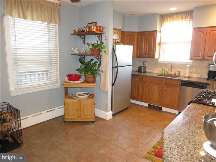 634 Roxborough Avenue Philadelphia, PA 19128 - Photo 9 of 18 Kitchen