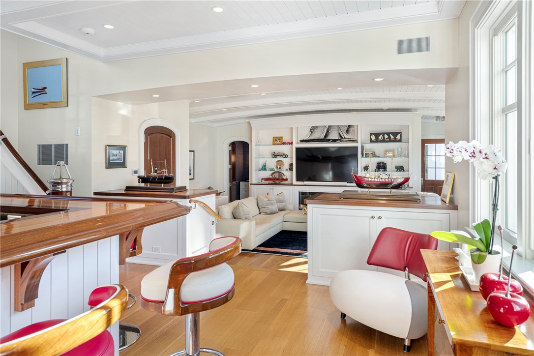 2 Harbor View Drive Newport, RI 02840 - Photo 47 of 48