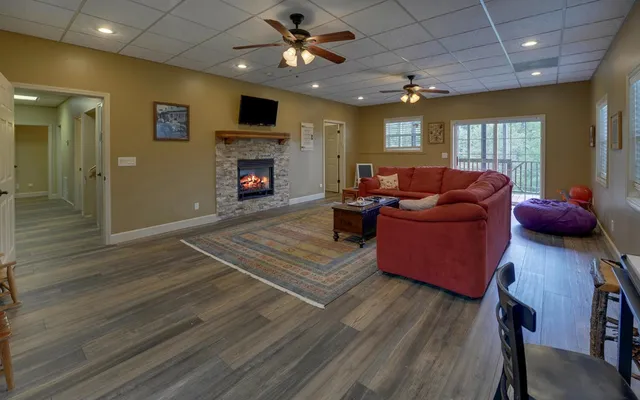 $859,900 | 102 Summit Way, Blairsville, GA 30512