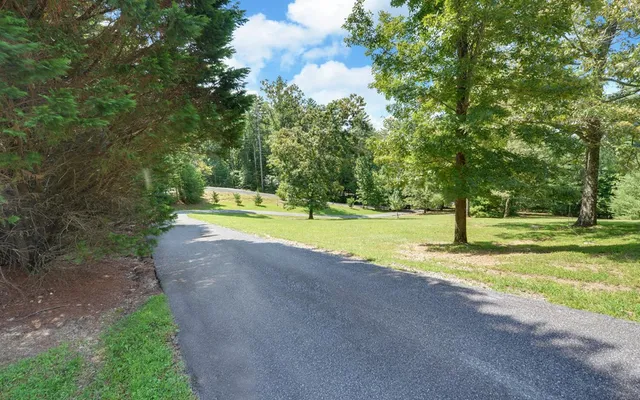 $859,900 | 102 Summit Way, Blairsville, GA 30512