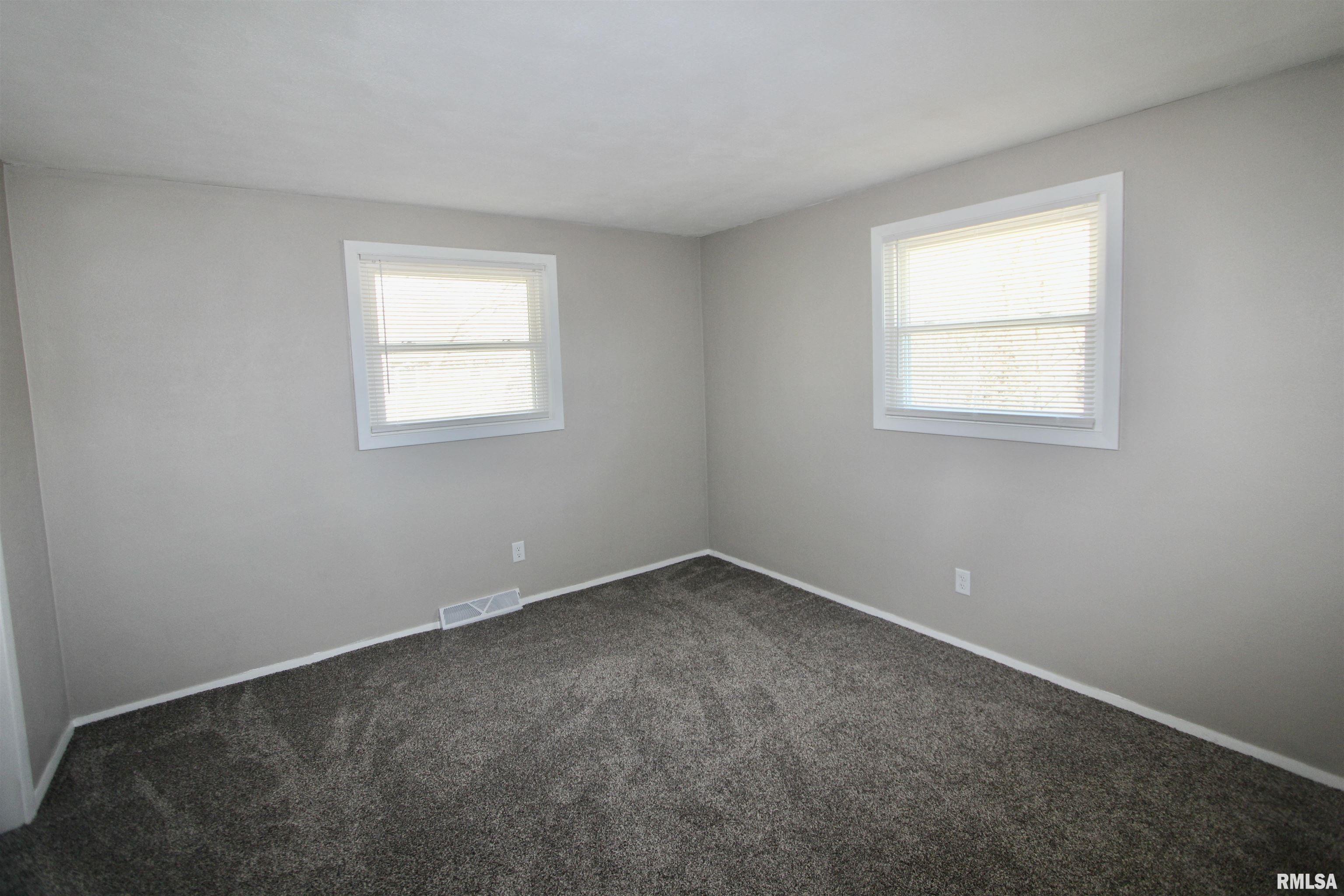 5227 West Airways Road Peoria, IL 61607 - Photo 20 of 55