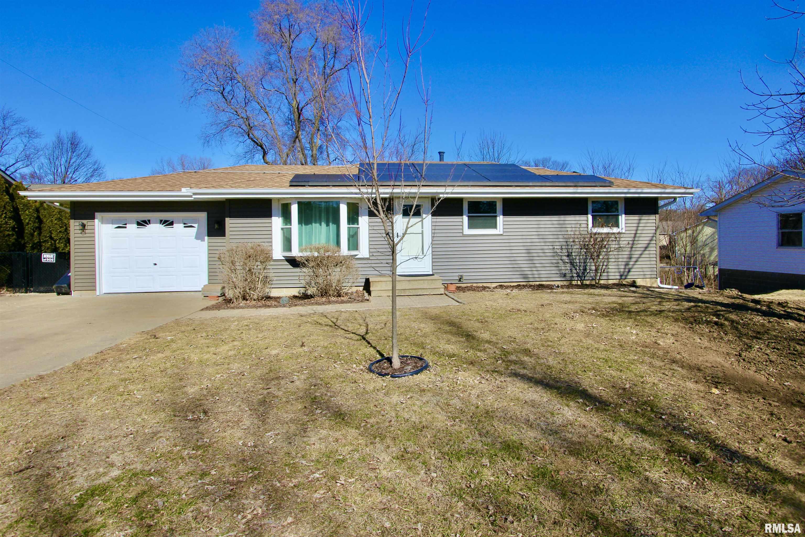 5227 West Airways Road Peoria, IL 61607 - Photo 2 of 55