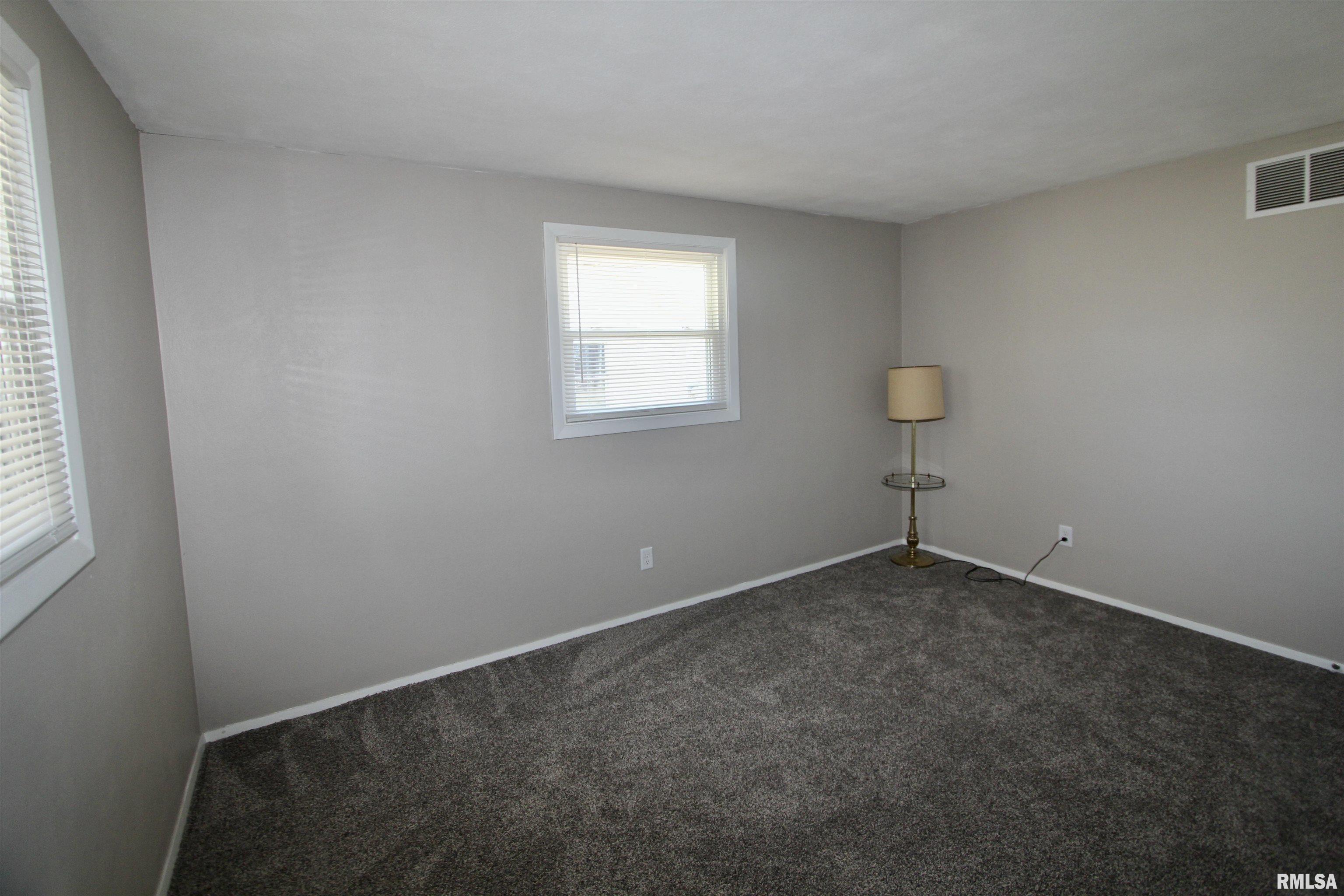 5227 West Airways Road Peoria, IL 61607 - Photo 21 of 55